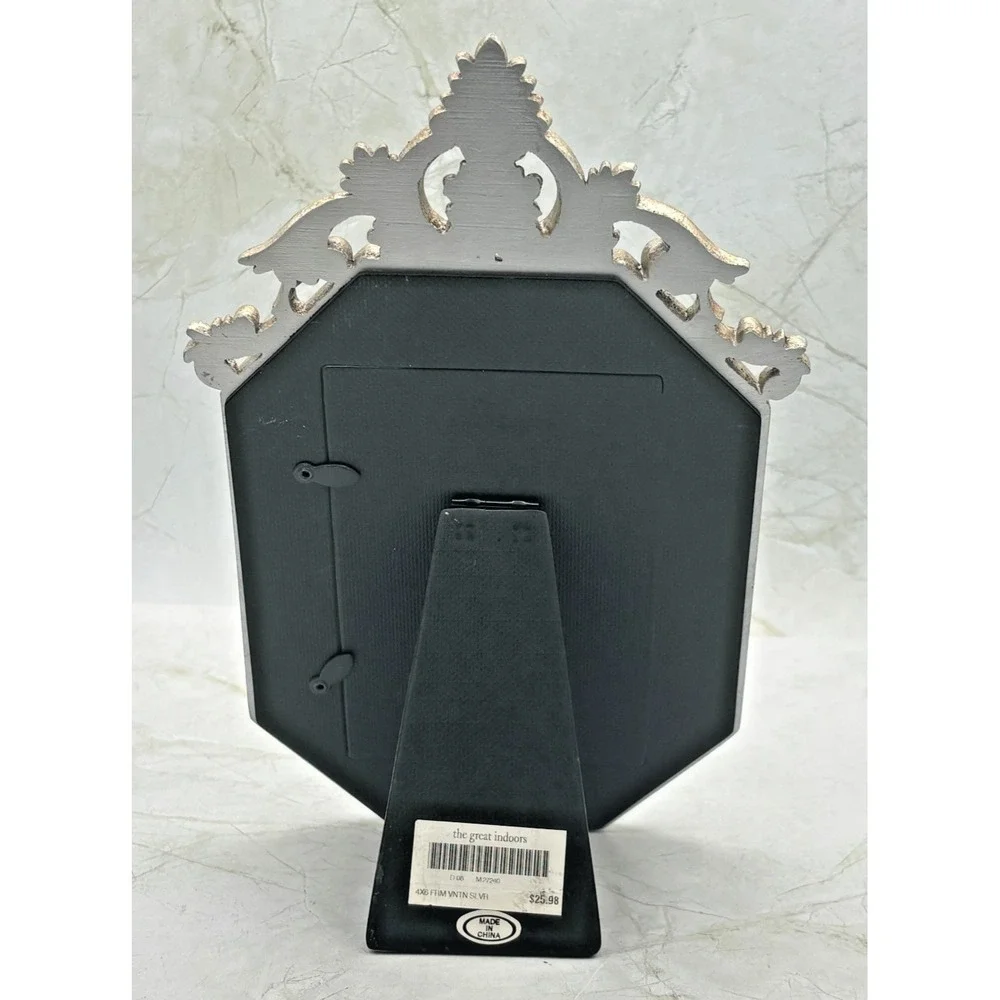 The Great Indoors Beveled Mirrored 4x6 Picture Frame Octaganal Vintage Inspired